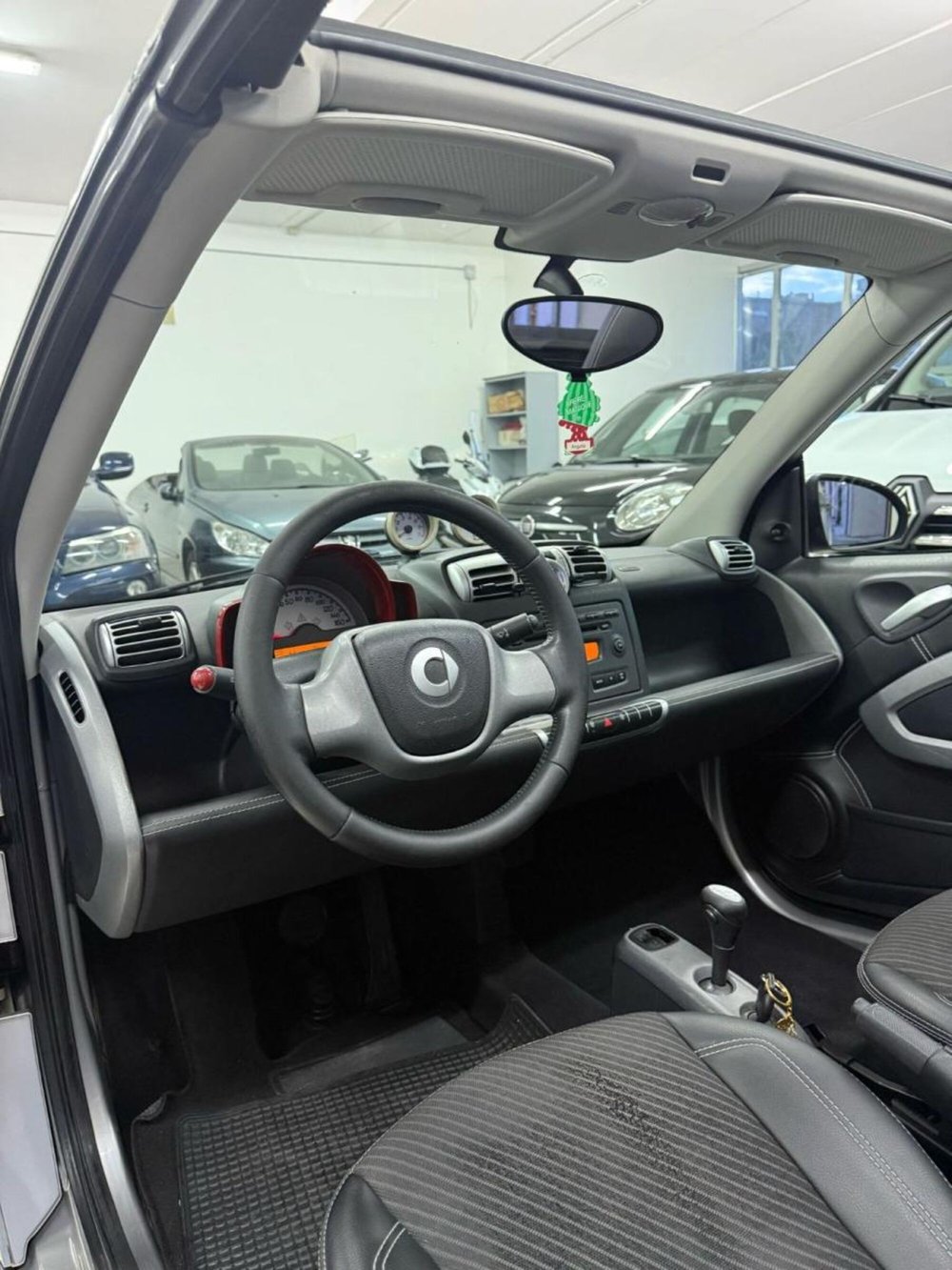 smart Fortwo usata a Napoli (12)