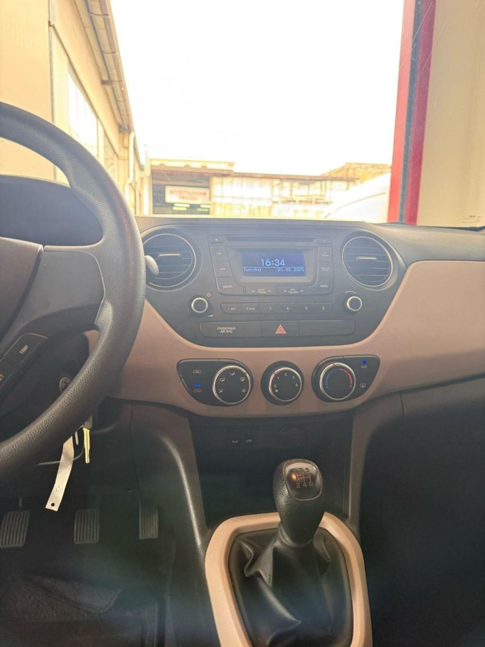 Hyundai i10 usata a Napoli (14)