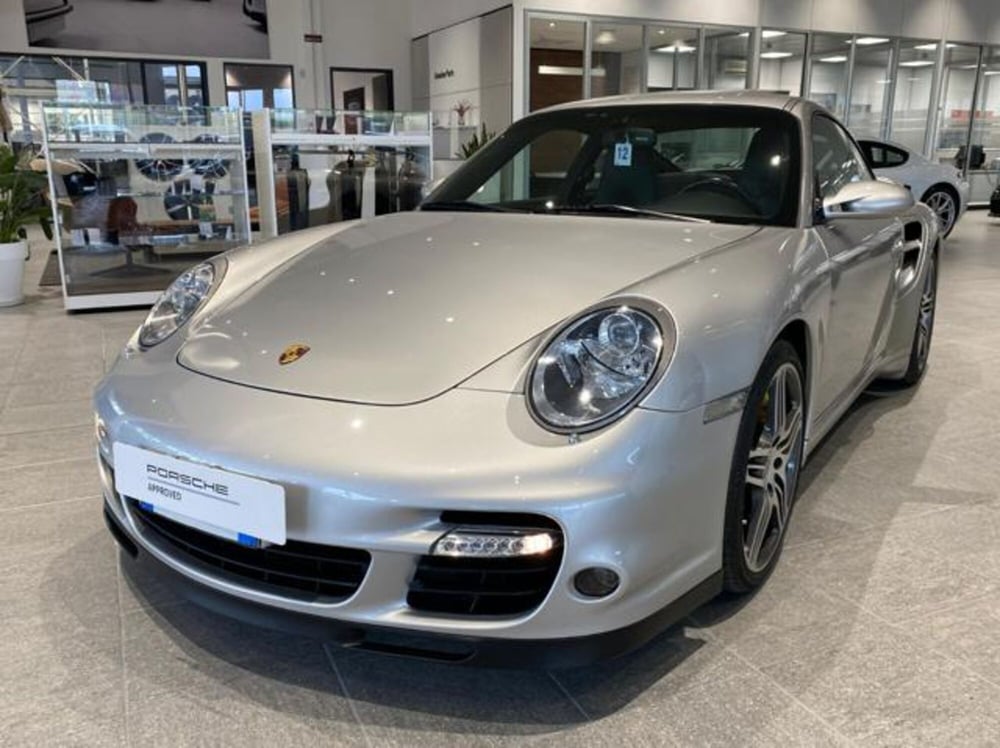 Porsche 911 Coupé usata a Livorno