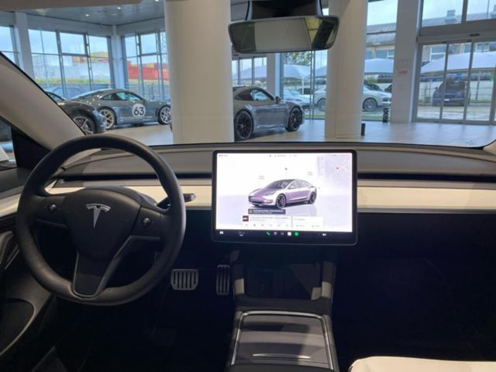 Tesla Model 3 usata a Livorno (18)