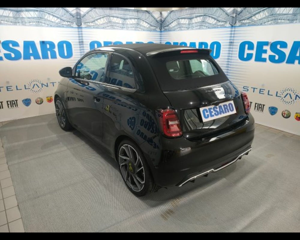 Abarth 500e Cabrio usata a Aosta (3)