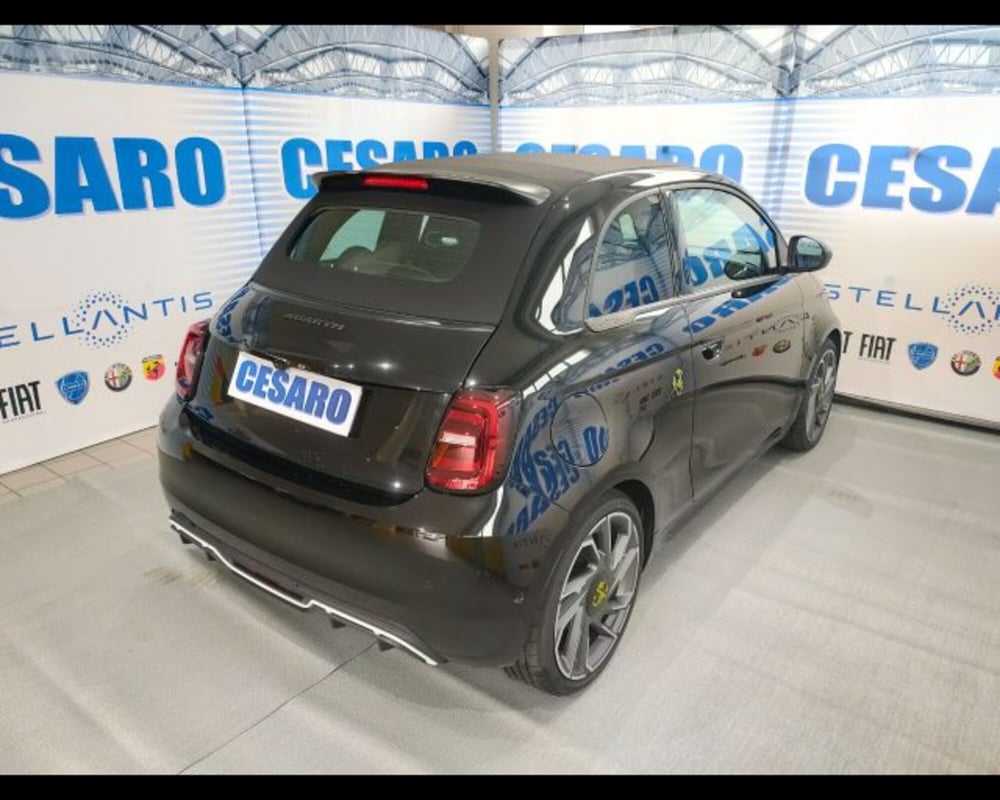 Abarth 500e Cabrio usata a Aosta (4)