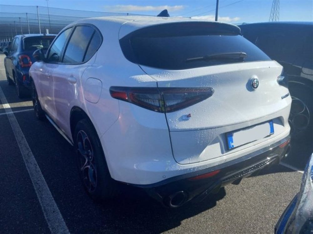 Alfa Romeo Stelvio usata a Aosta (4)