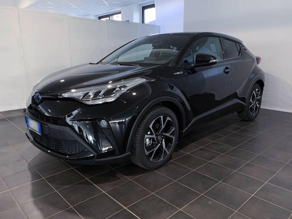 Toyota Toyota C-HR nuova a Torino