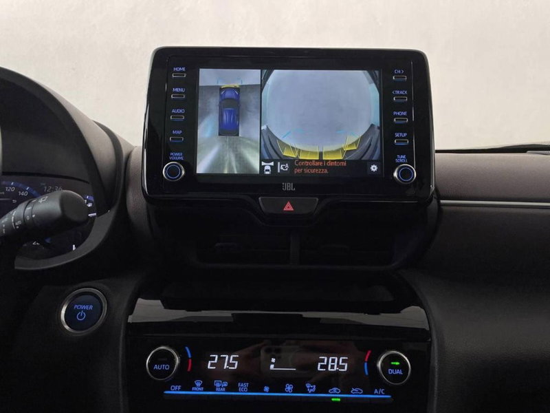 Toyota Yaris Cross nuova a Torino (10)