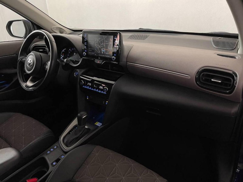 Toyota Yaris Cross nuova a Torino (13)