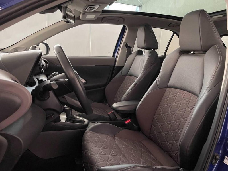 Toyota Yaris Cross nuova a Torino (12)