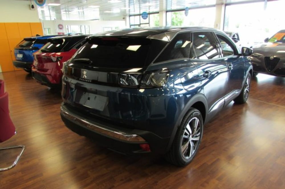 Peugeot 3008 nuova a Milano (3)