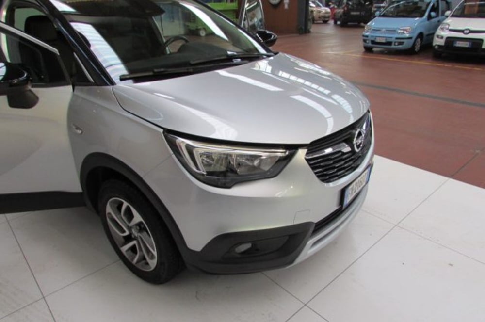 Opel Crossland X usata a Milano (18)