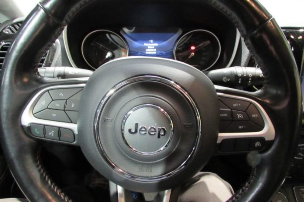 Jeep Compass usata a Milano (12)