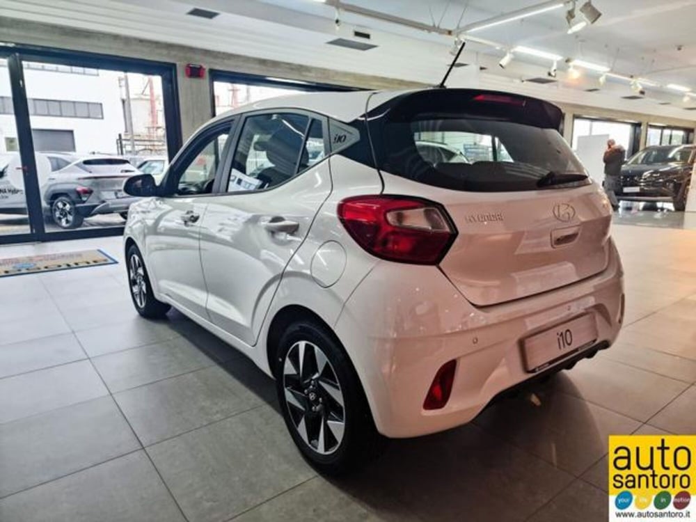 Hyundai i10 nuova a Salerno (6)