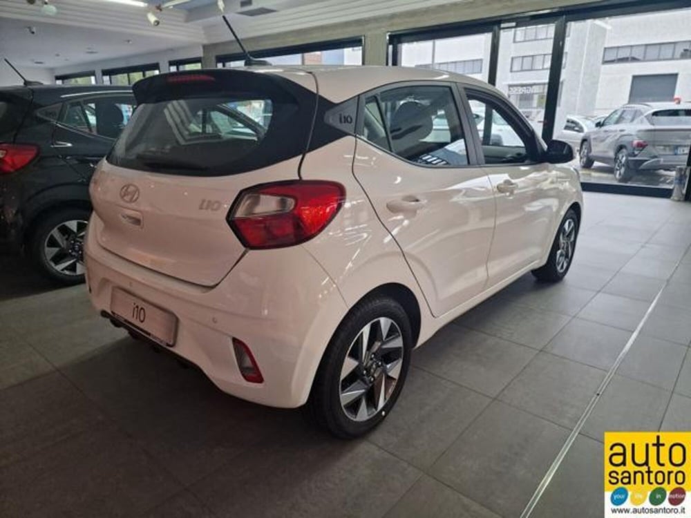 Hyundai i10 nuova a Salerno (8)