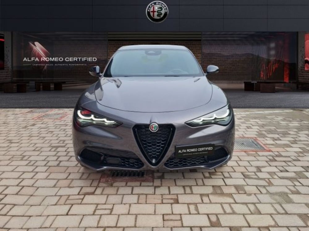 Alfa Romeo Stelvio nuova a Monza e Brianza (2)