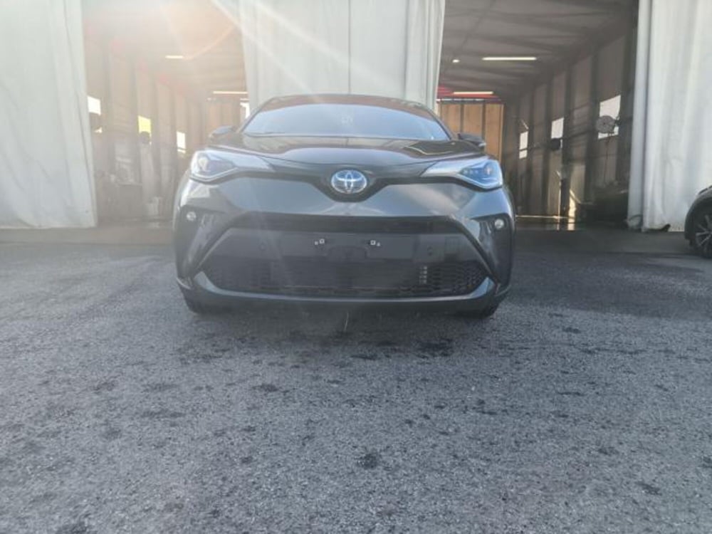 Toyota Toyota C-HR nuova a Reggio Calabria (4)