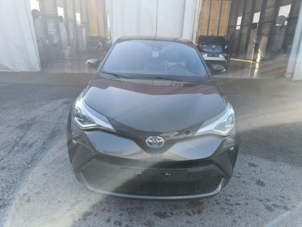 Toyota Toyota C-HR nuova a Reggio Calabria (5)