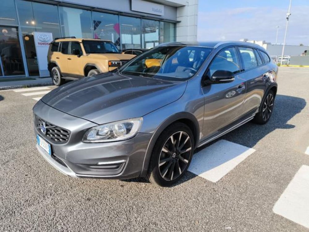 Volvo V60 Cross Country usata a Reggio Calabria