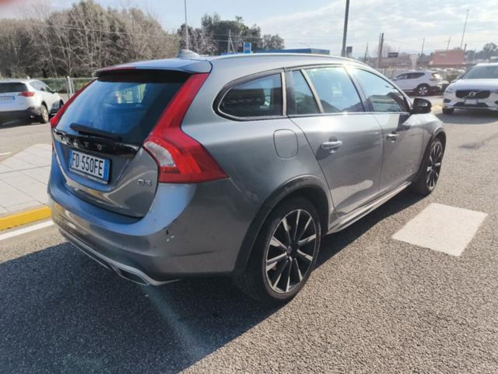 Volvo V60 Cross Country usata a Reggio Calabria (6)