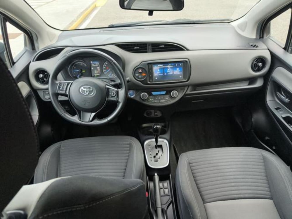 Toyota Yaris Cross usata a Reggio Calabria (11)