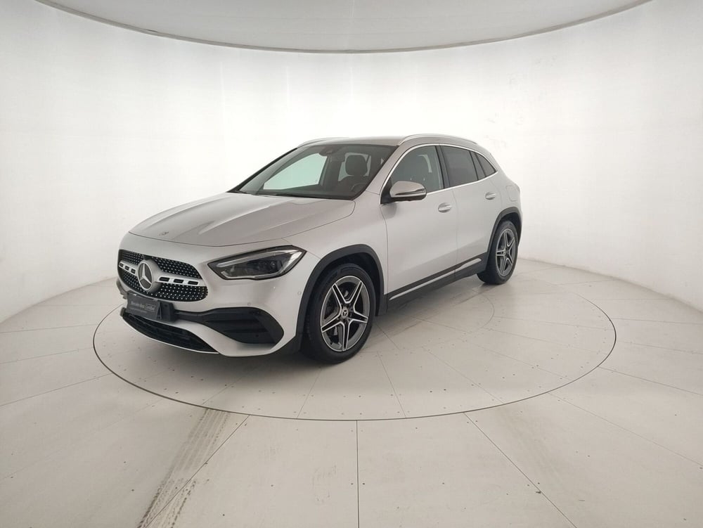 Mercedes-Benz GLA SUV usata a Alessandria