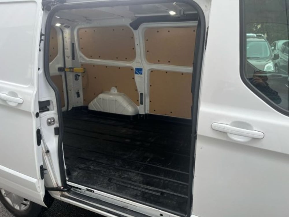 Ford Transit Custom Furgone usata a Lodi (10)