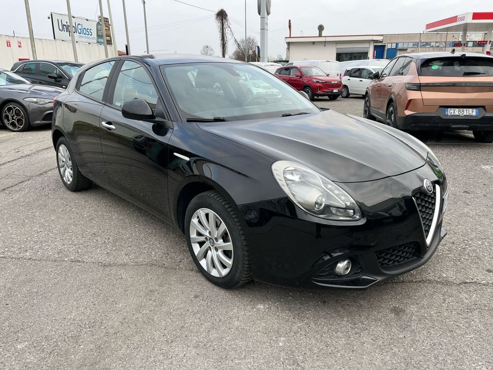 Alfa Romeo Giulietta usata a Milano (3)