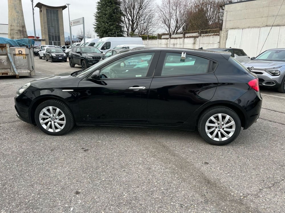 Alfa Romeo Giulietta usata a Milano (4)