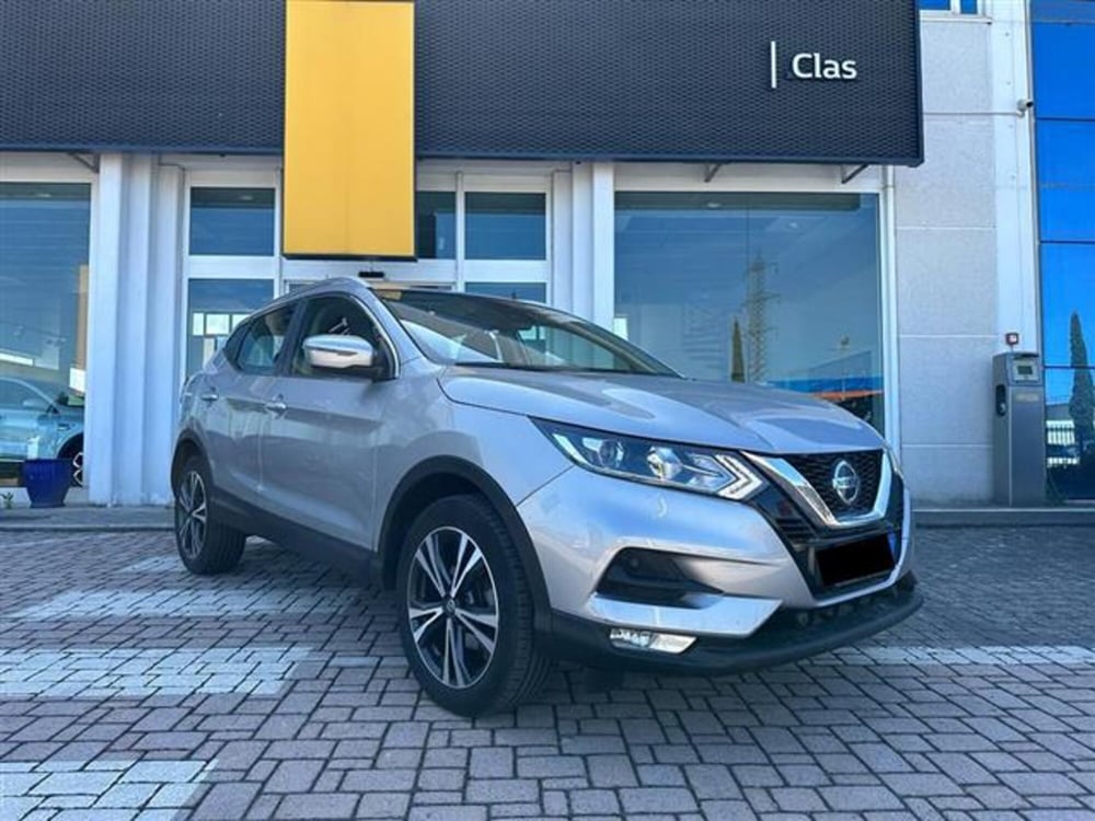 Nissan Qashqai usata a Livorno