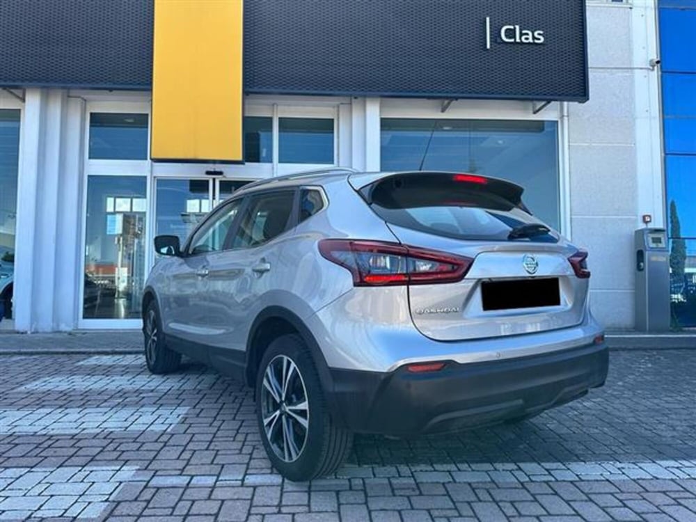 Nissan Qashqai usata a Livorno (5)