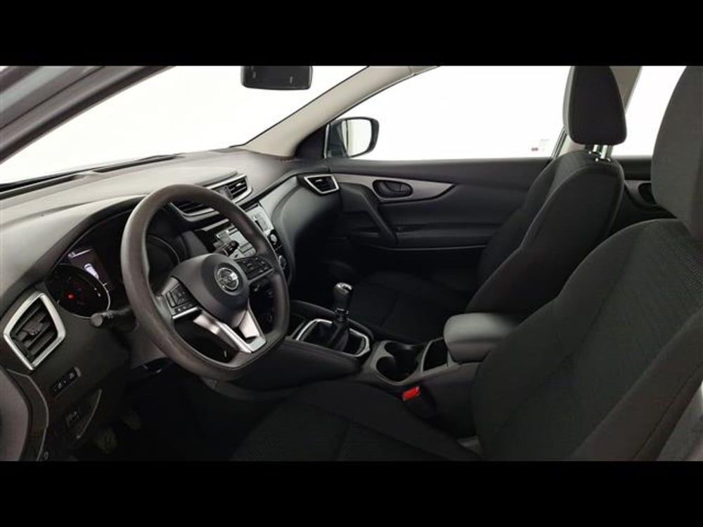 Nissan Qashqai usata a Milano (10)