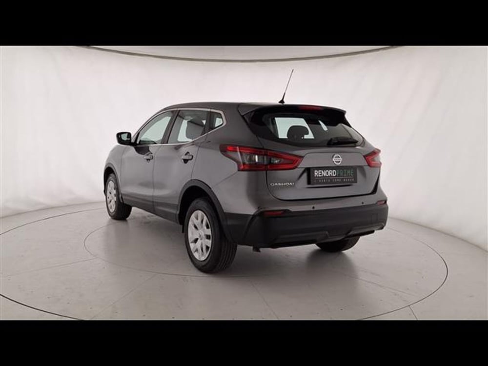 Nissan Qashqai usata a Milano (6)