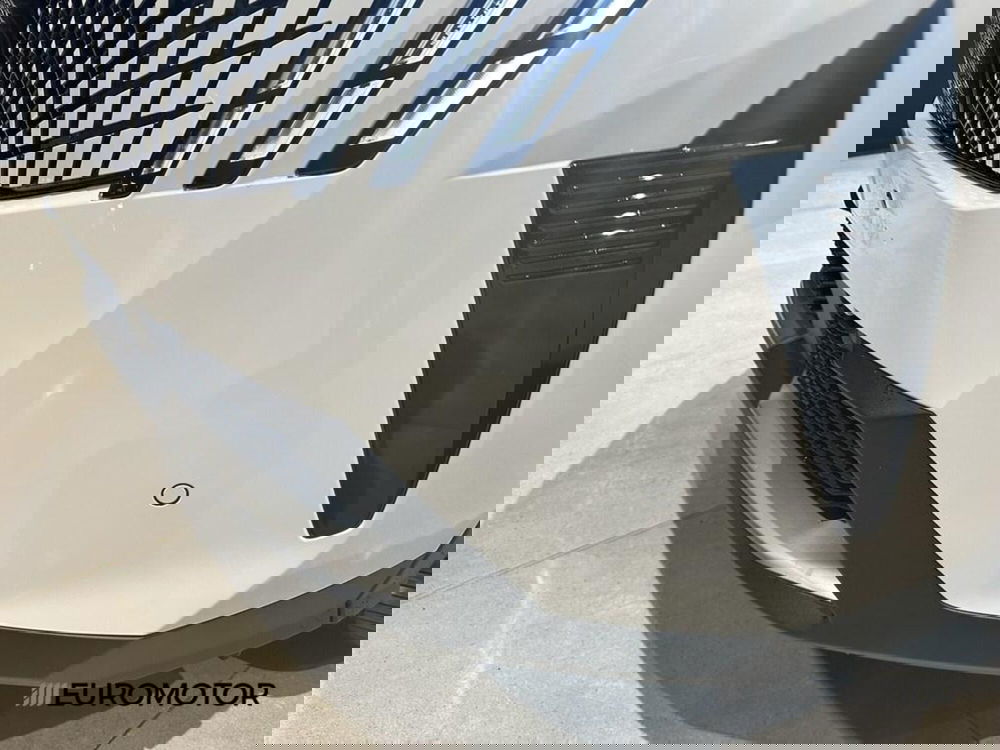 Peugeot 3008 nuova a Bari (11)