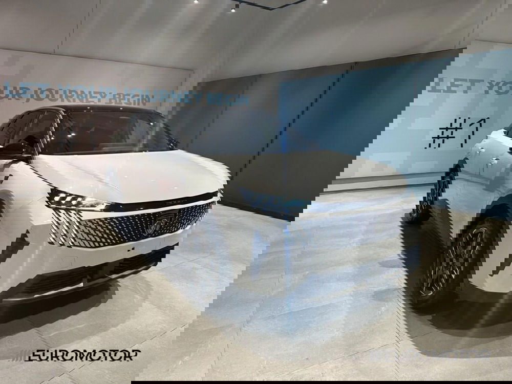 Peugeot 3008 nuova a Bari (3)