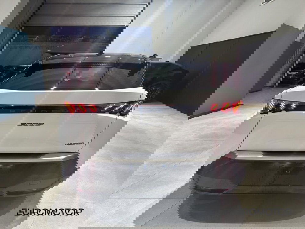 Peugeot 3008 nuova a Bari (7)