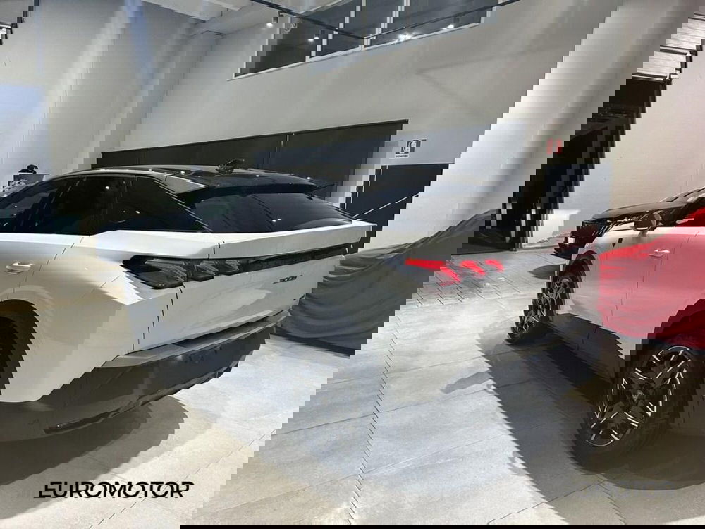 Peugeot 3008 nuova a Bari (8)