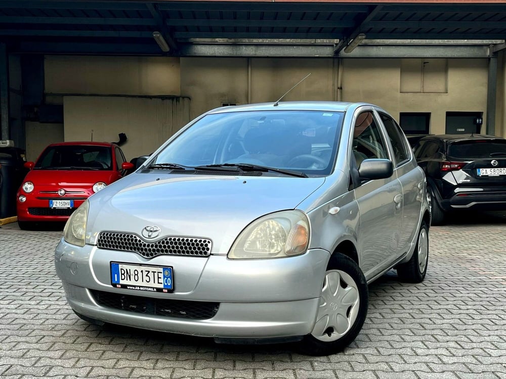 Toyota Yaris usata a Varese