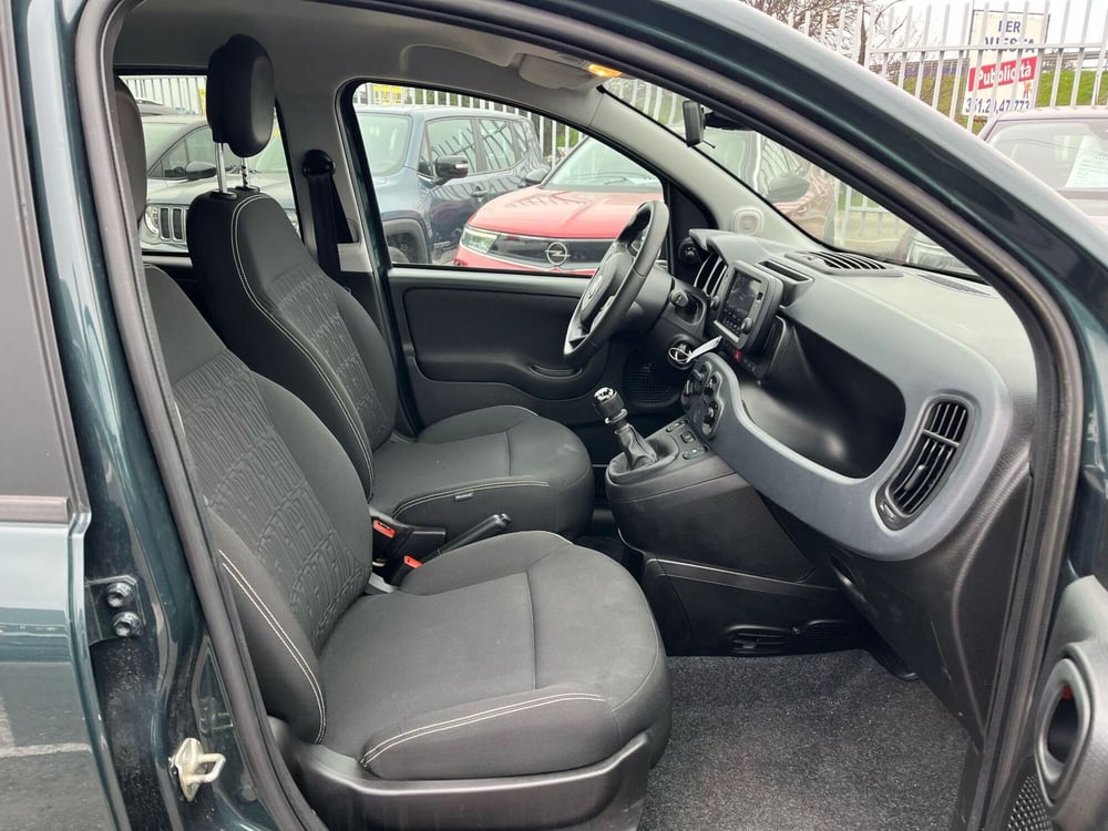 Fiat Panda Cross usata a Milano (12)