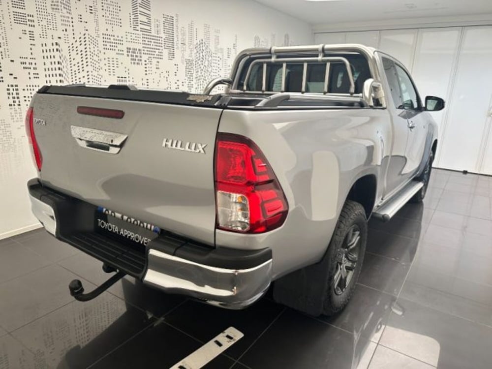 Toyota Hilux usata a Cuneo (4)