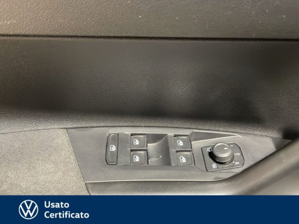 Volkswagen Taigo usata a Vicenza (17)