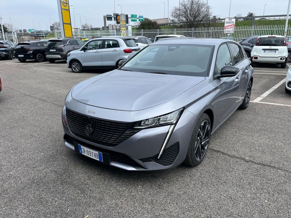 Peugeot 308 nuova a Milano