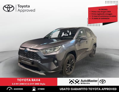 Toyota Rav4 HV (218CV) E-CVT 2WD Style  del 2022 usata a Ferrara