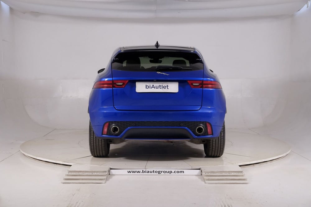 Jaguar E-Pace usata a Torino (3)