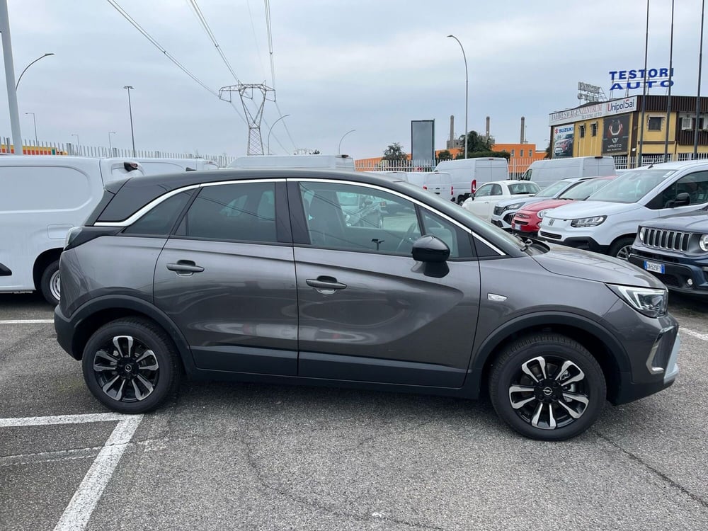 Opel Crossland nuova a Milano (5)