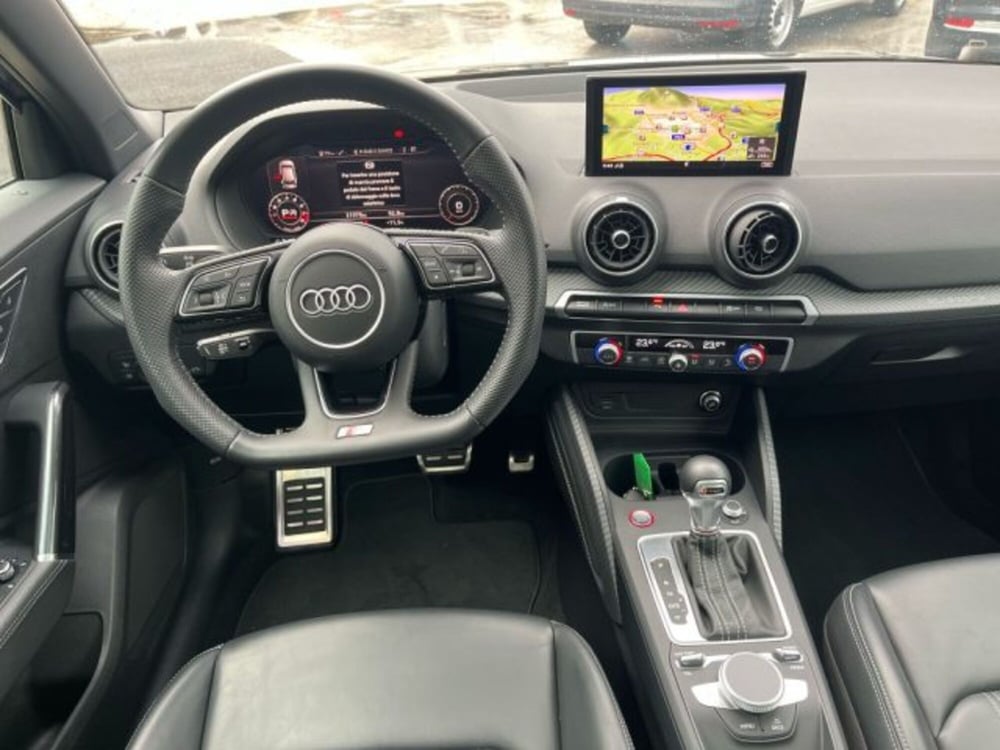 Audi SQ2 usata a Trapani (18)