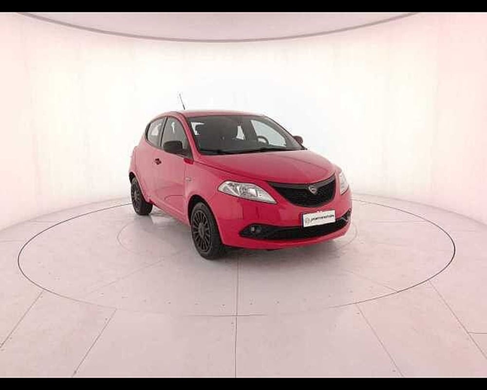 Lancia Ypsilon usata a Venezia (13)