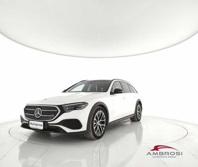 Mercedes-Benz Classe E Station Wagon All-Terrain 300 de phev Premium Plus 4matic auto del 2024 usata a Viterbo