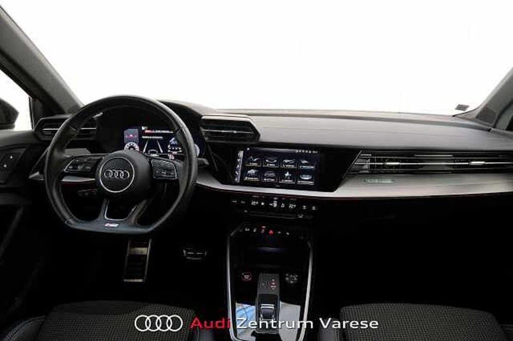 Audi S3 Sportback usata a Varese (9)