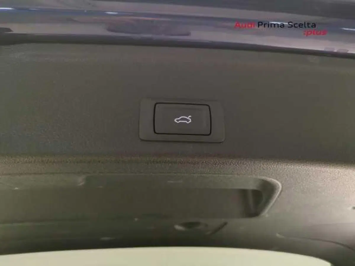 Audi A4 Avant usata a Avellino (9)