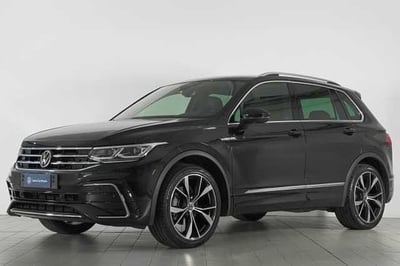 Volkswagen Tiguan 1.5 TSI 150 CV DSG ACT R-Line del 2021 usata a Lipomo