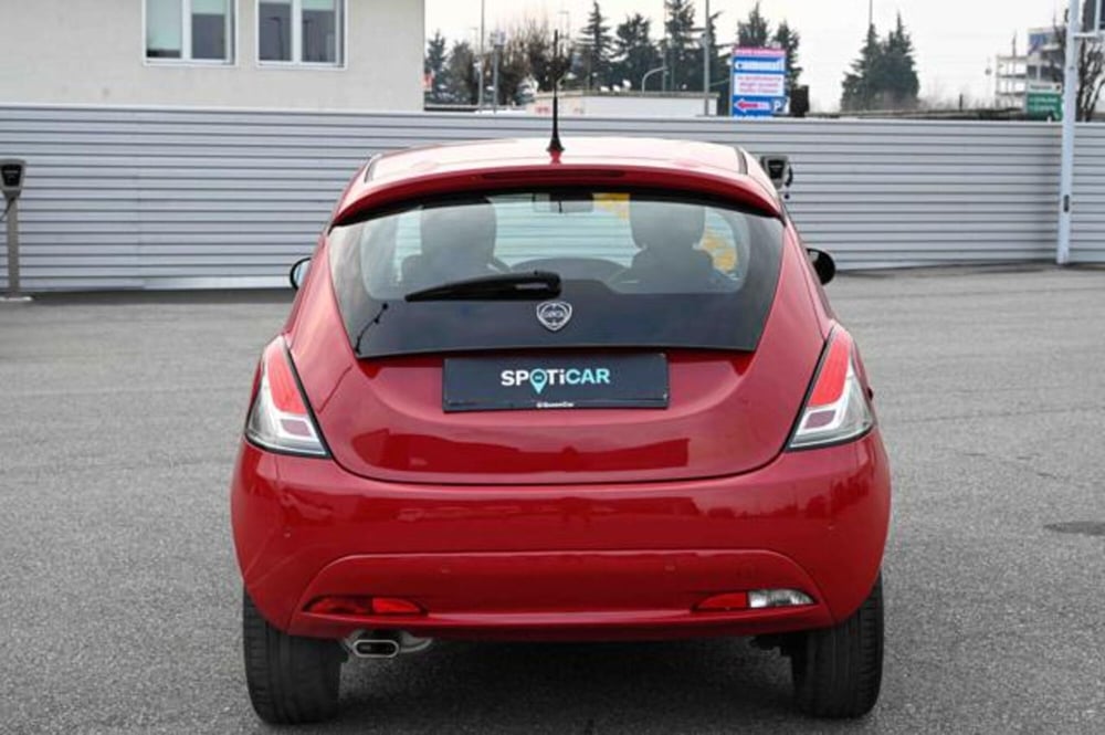 Lancia Ypsilon usata a Torino (6)