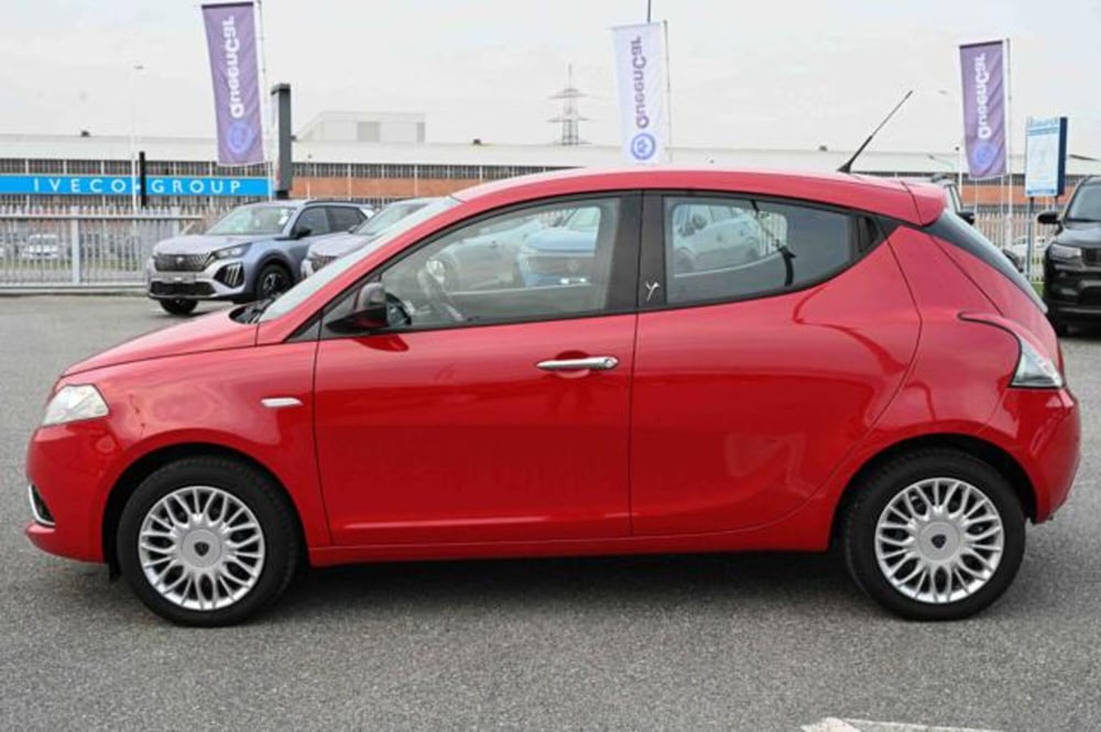 Lancia Ypsilon usata a Torino (8)